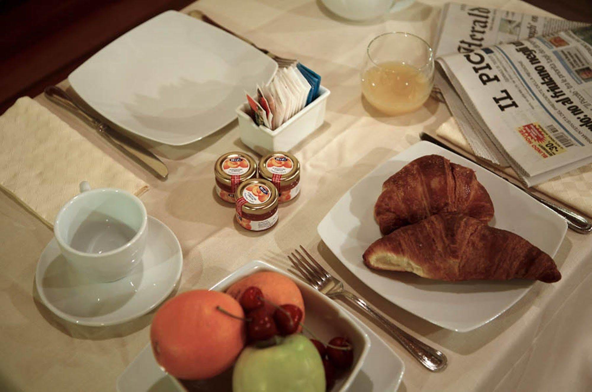 Hotel James Joyce Trieste Luaran gambar