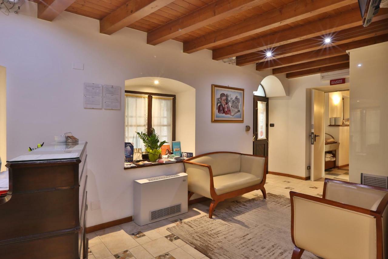 Hotel James Joyce Trieste Luaran gambar